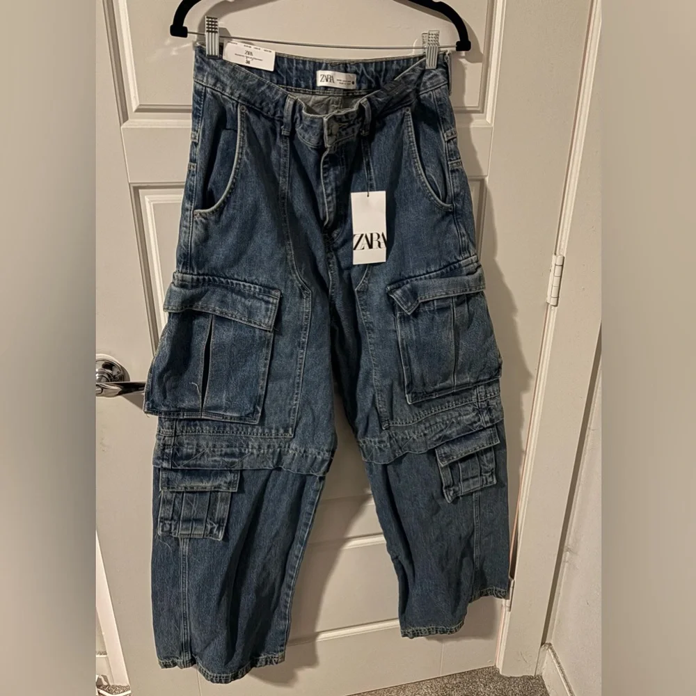 Zara The Relaxed Fit Multipocket Cargo - Picture 1 of 2